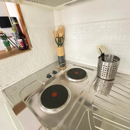 Cosy 4 Personnes Place Turenne Apartment