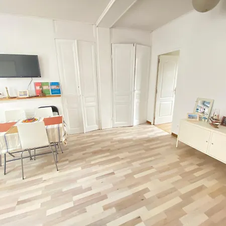 Cosy 4 Personnes Place Turenne