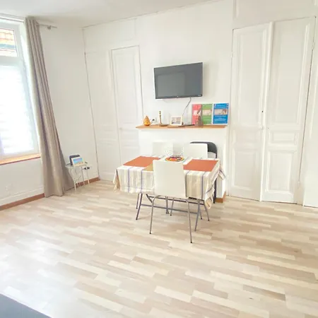 Cosy 4 Personnes Place Turenne *